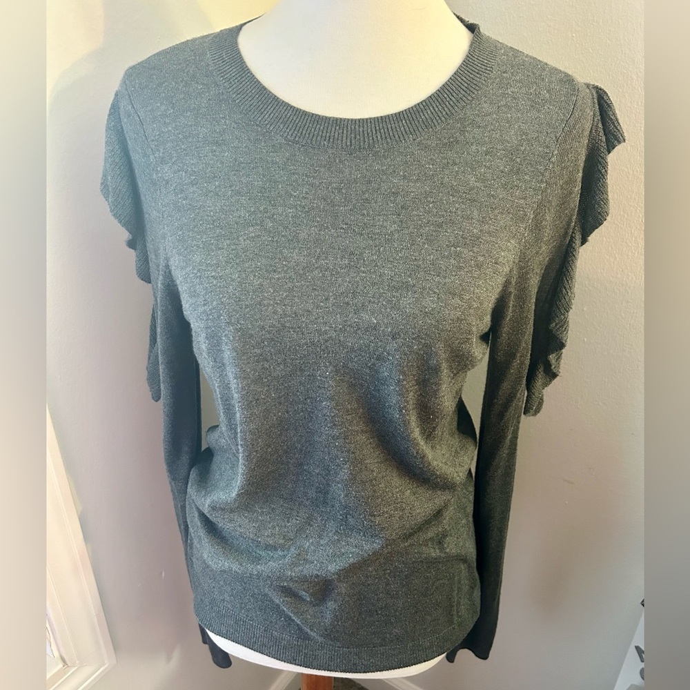 Cold Shoulder Ruffle Top - Picture 2 of 4